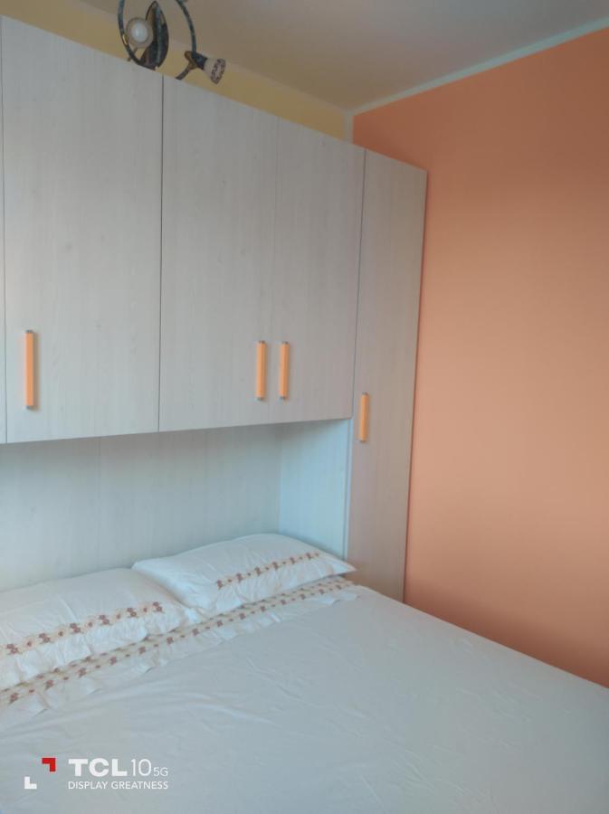 Canegrate Villa Ara Blu מראה חיצוני תמונה